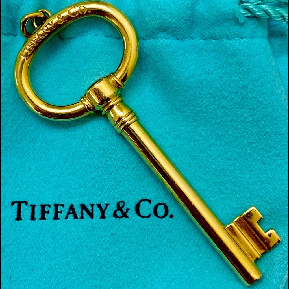 Tiffany & Co. 18K Gold Key Pendant - Large / XL Size
Authentic Tiffany & Co. - Picture 2 of 11